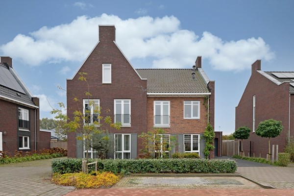 Medium property photo - Amaliastraat 10, 4711 SK St. Willebrord
